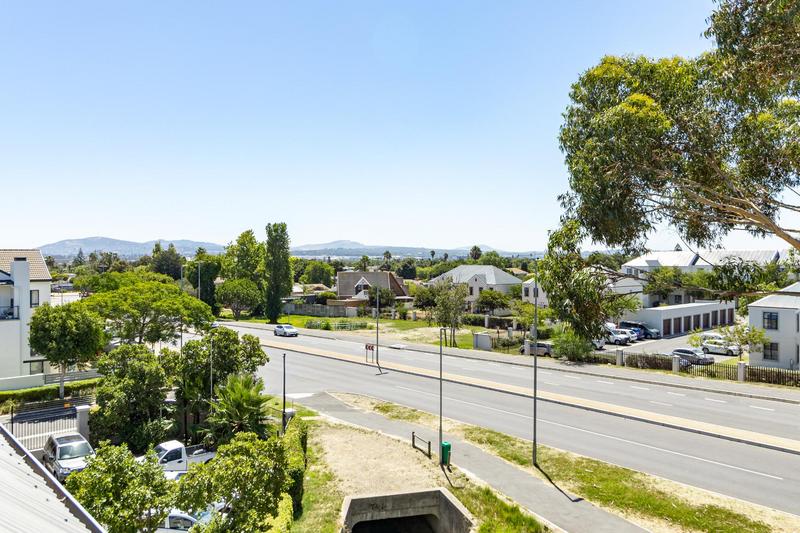 To Let 2 Bedroom Property for Rent in Silver Oaks Western Cape